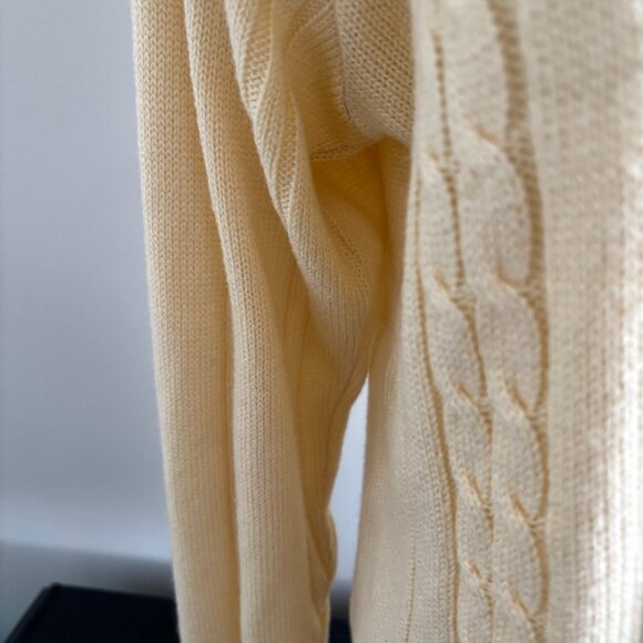Pretty Vintage Sweater in a Soft Yellow by Haband! - Size Medium - Picture 3 of 3